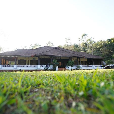 Highland Estate Hotel Sakleshpur Exterior foto